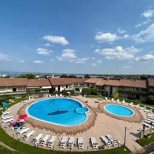 Aparthotel Kristall Desenzano del Garda